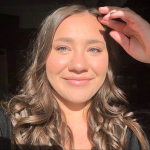 Meet your Posher, Ali